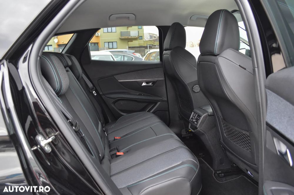 Peugeot 3008 225 e-EAT8 Allure Pack - 35