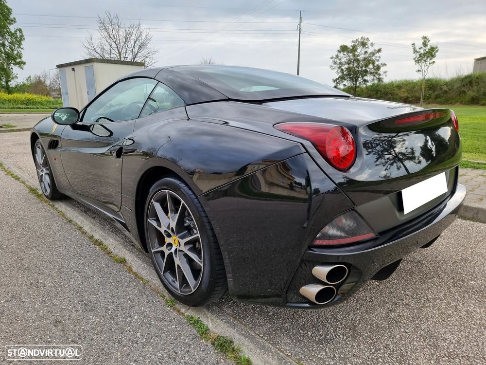 Ferrari California - 11