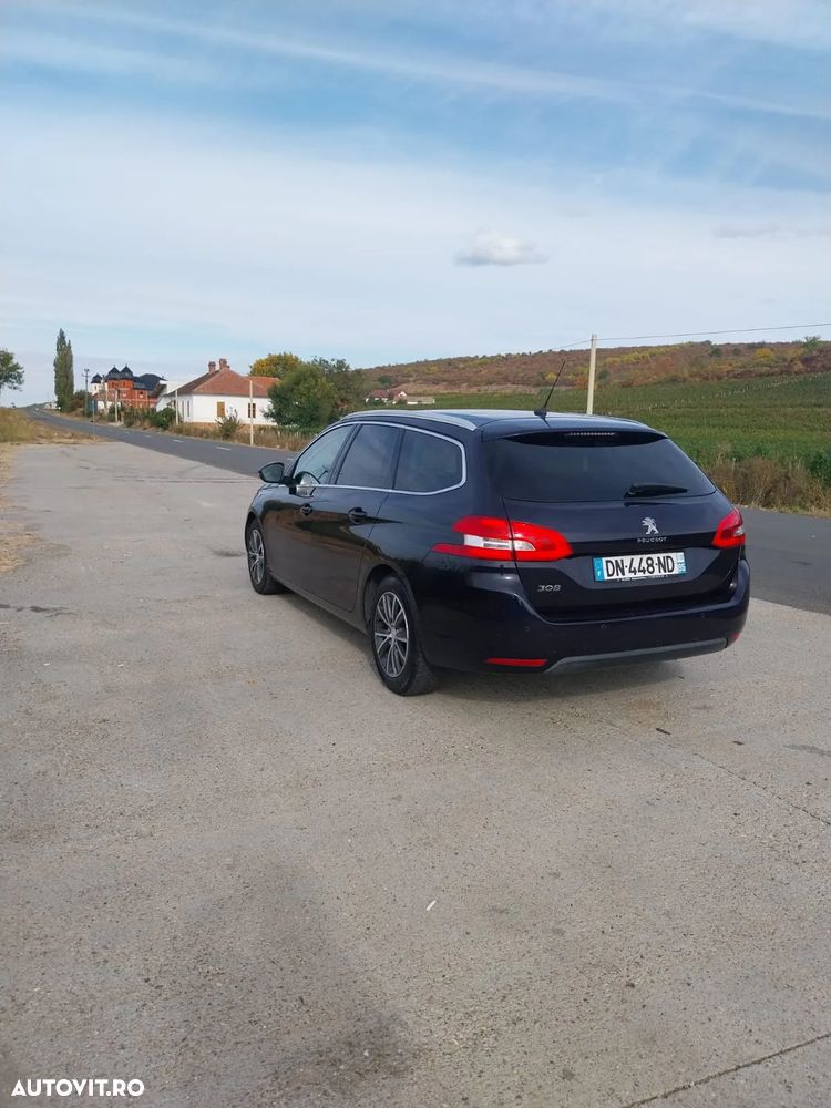 Peugeot 308 - 9