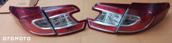 Renault Megane 3 III lift Lampa Lewa Prawa tylna Lewy Prawy Tył W Błotnik W Klapę Pokrywę bagażnika