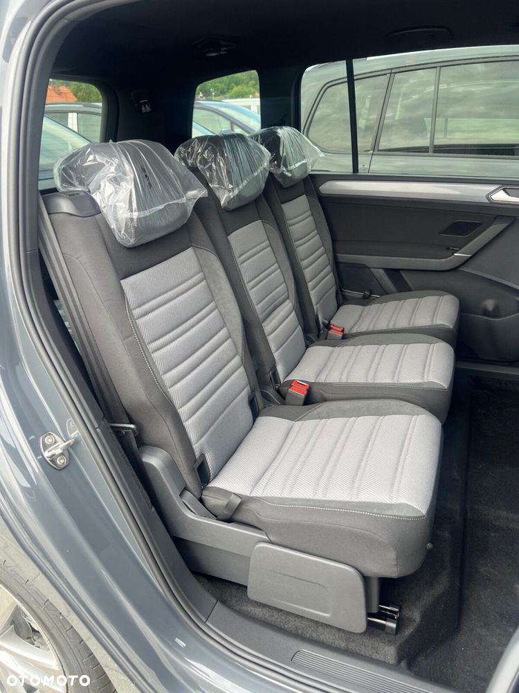 Volkswagen Touran 1.5 TSI EVO Highline DSG - 6