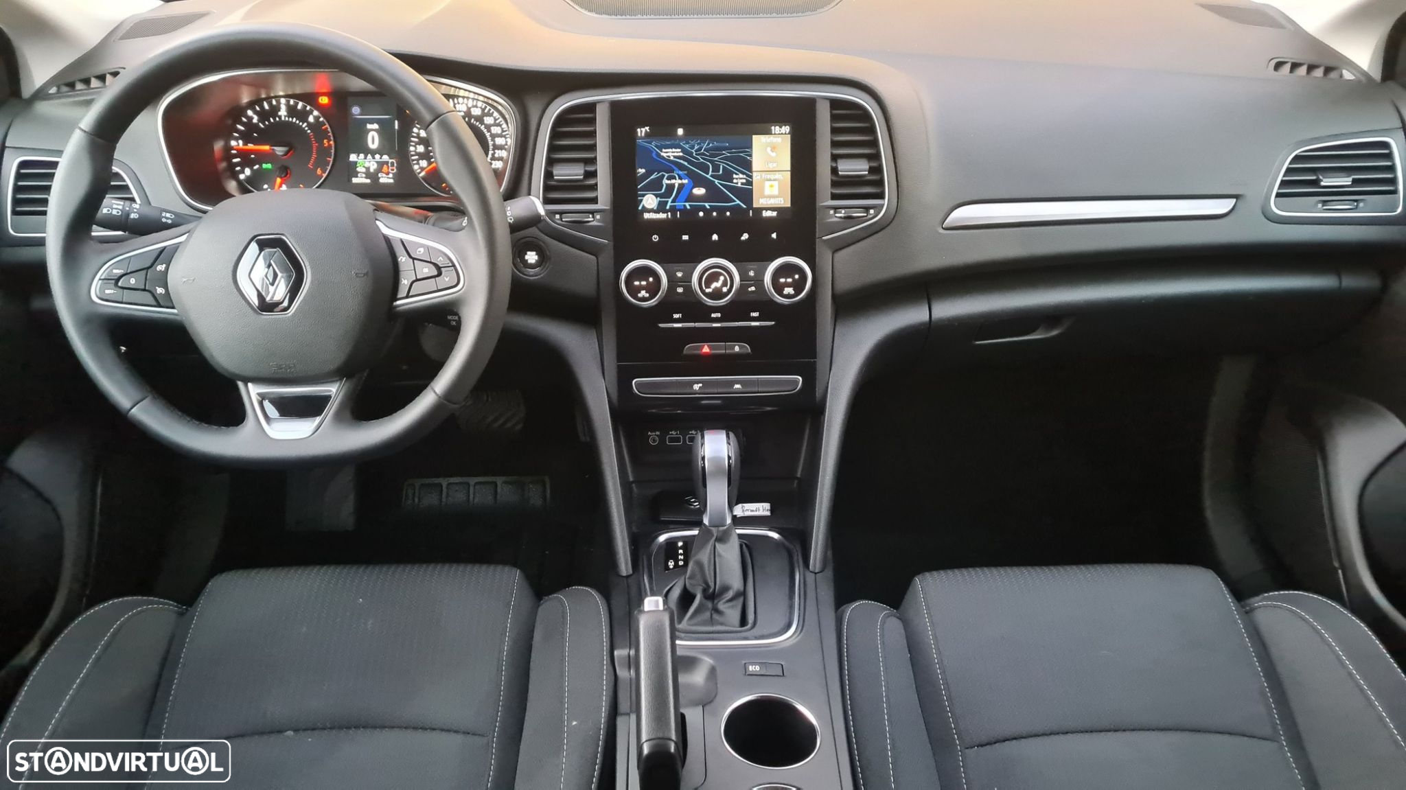 Renault Mégane 1.5 Blue dCi Intens EDC - 10