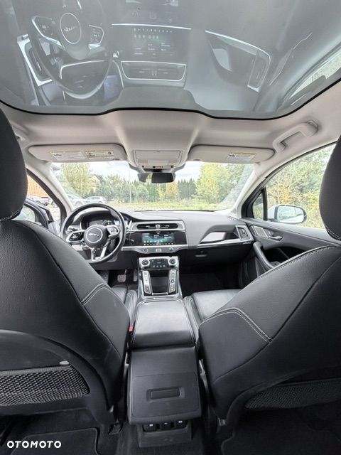 Jaguar I-Pace - 13