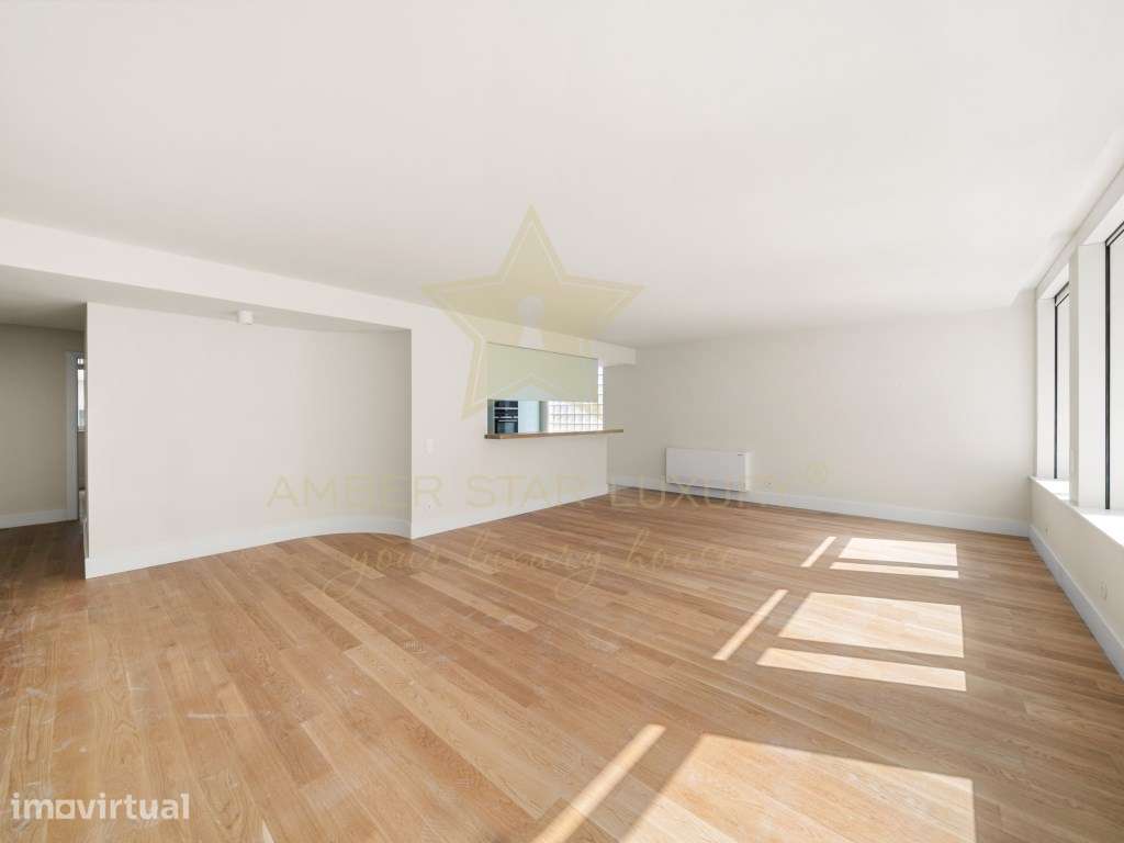 Apartamento T3 em Prédio de Requinte no Porto! - Grande imagem: 3/32