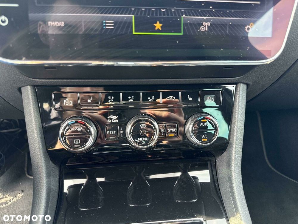 Skoda Superb 2.0 TSI 4x4 L&K DSG - 23