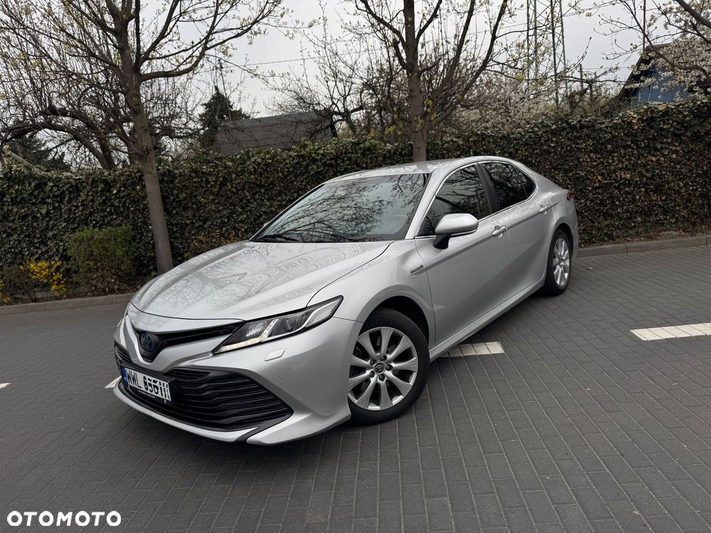 Toyota Camry 2.5 Hybrid Executive CVT - 1