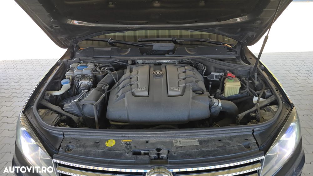 Volkswagen Touareg 3.0 V6 TDI BMT - 35
