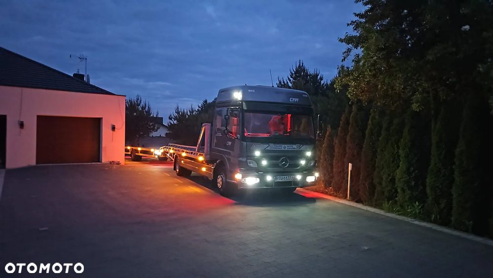 Mercedes-Benz ATEGO - 5