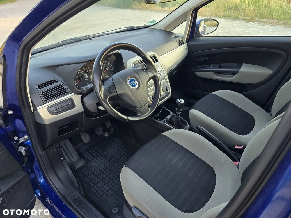 Fiat Punto - 11