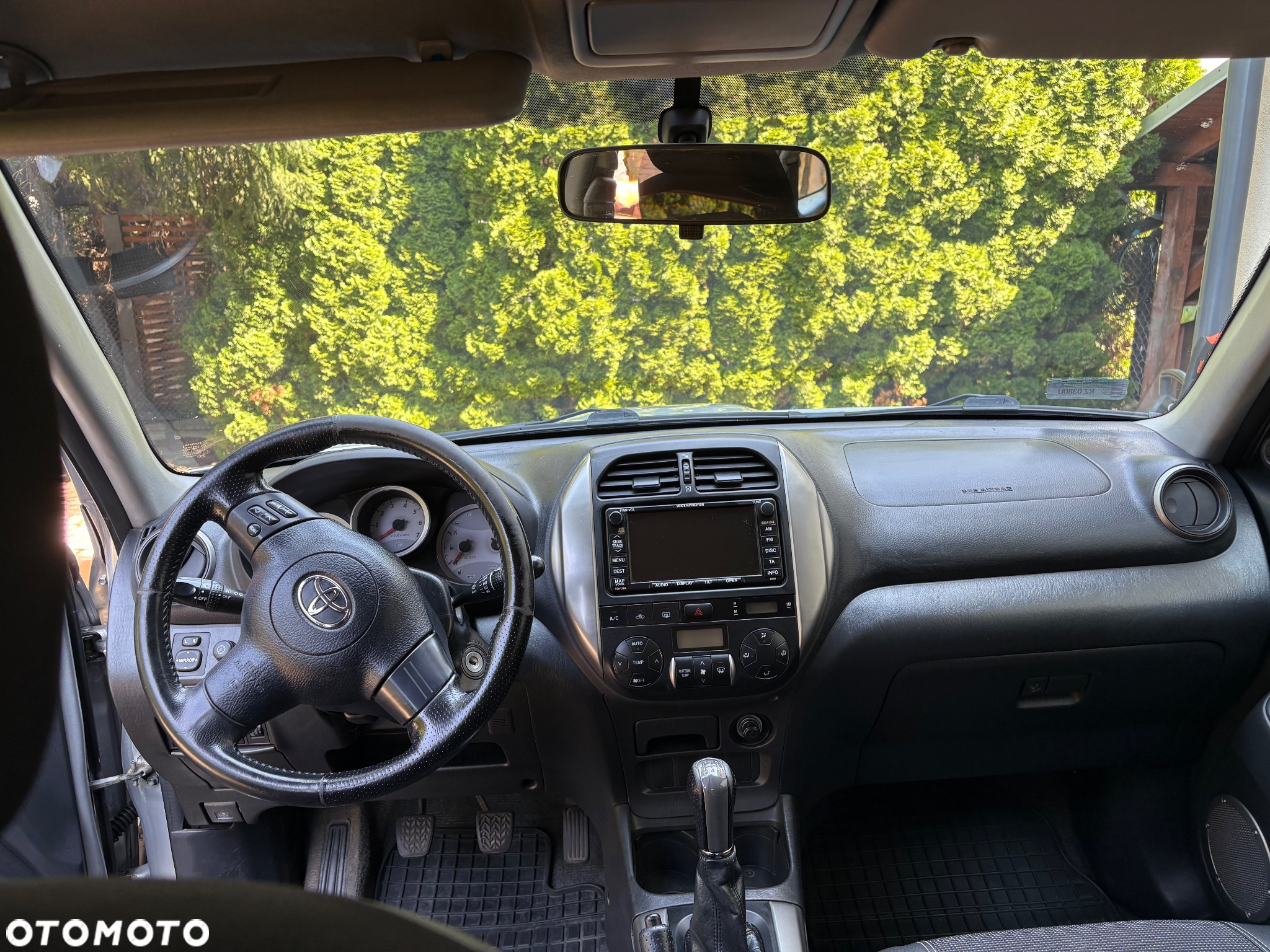 Toyota RAV4 2.0 D-4D 4x4 - 10