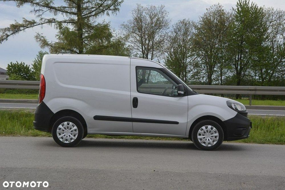 Fiat Doblo - 11