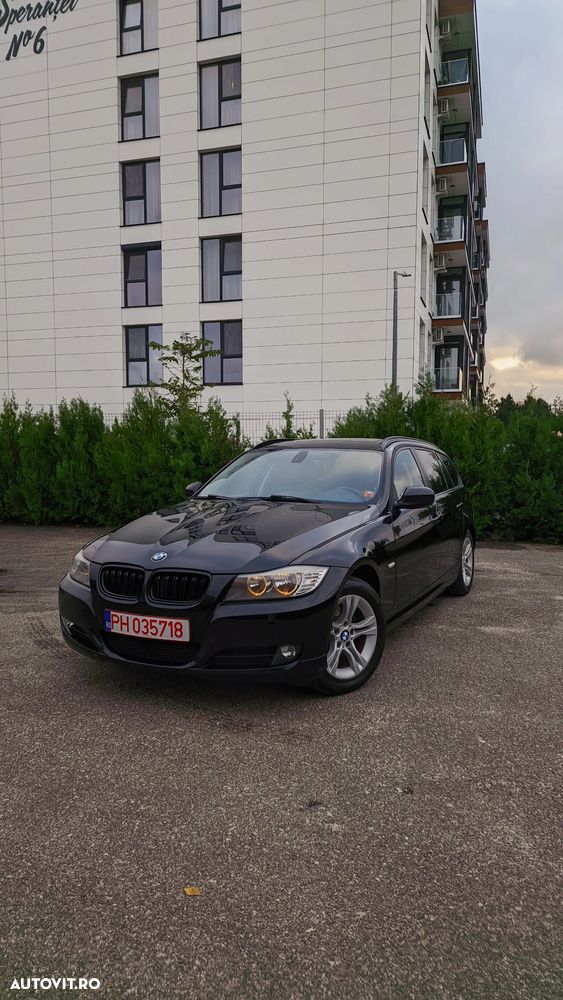 BMW Seria 3 316d Touring Luxury Line - 1