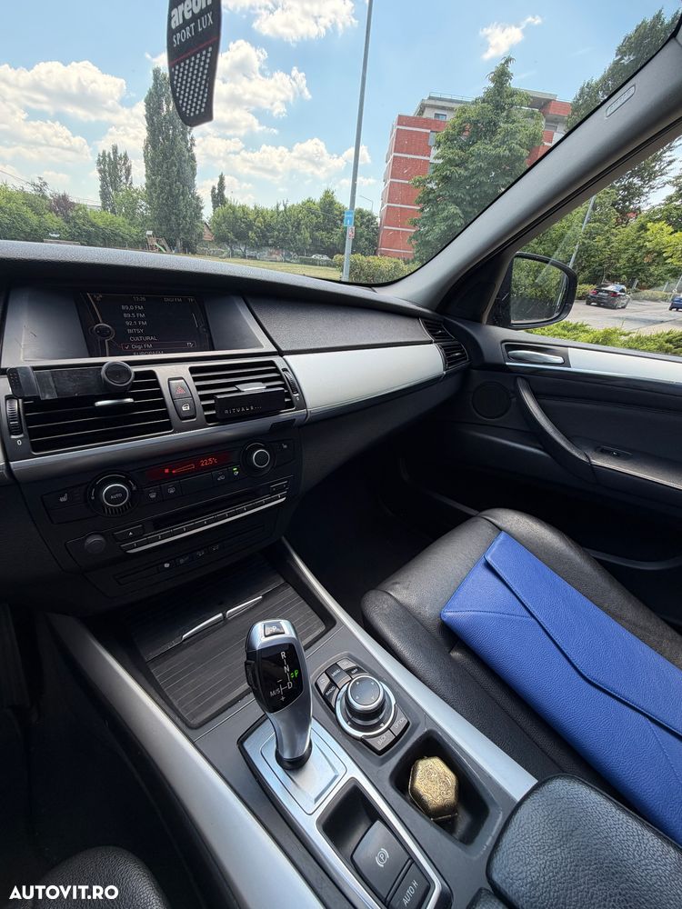 BMW X5 2010 — imagine 10