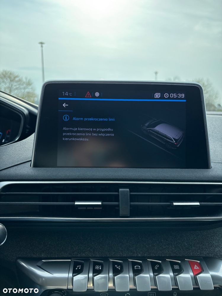 Peugeot 5008 2.0 BlueHDi Active 7os - 28