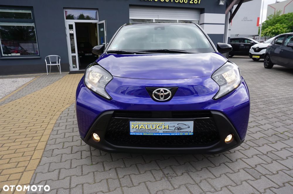 Toyota Aygo X x-shift x-play Team Deutschland - 7