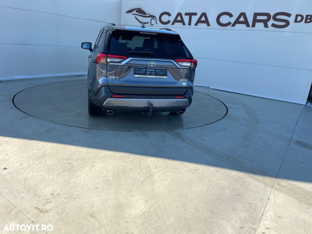 Toyota RAV4 - 12