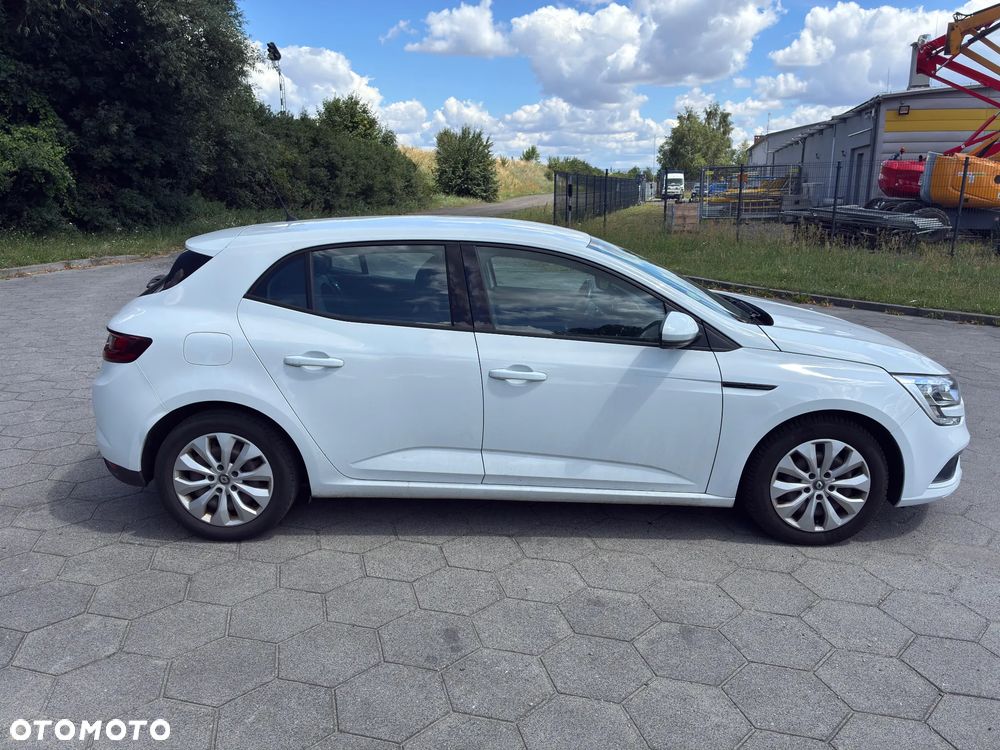 Renault Megane - 6