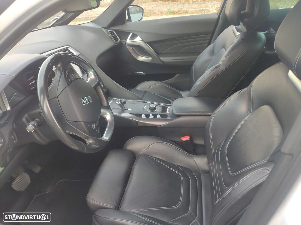 Citroën DS5 2.0 HDi Hybrid4 Sport Chic CMP6 - 4