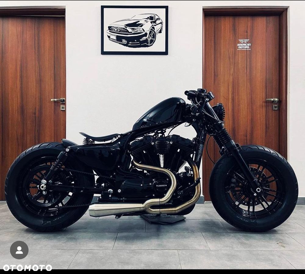Harley-Davidson Sportster Iron 1200 - 4