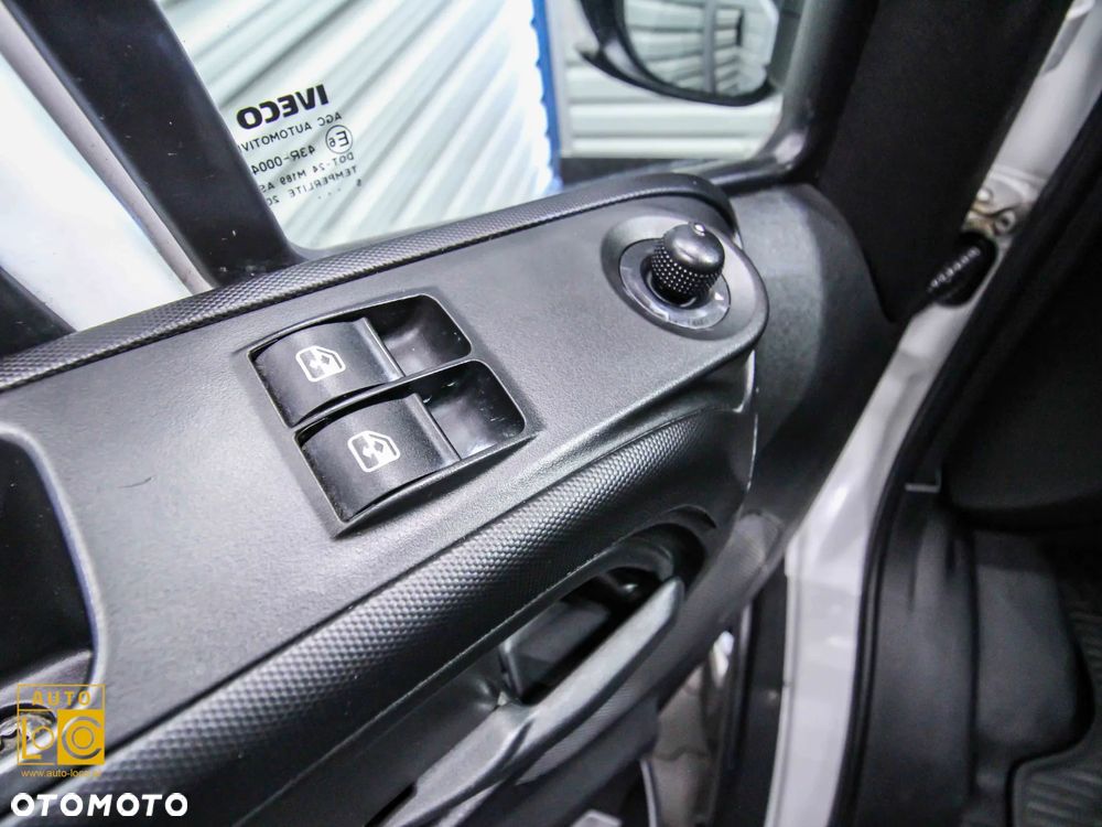 Iveco DAILY 35S15 BRYGADÓWKA 7 OSÓB - 20