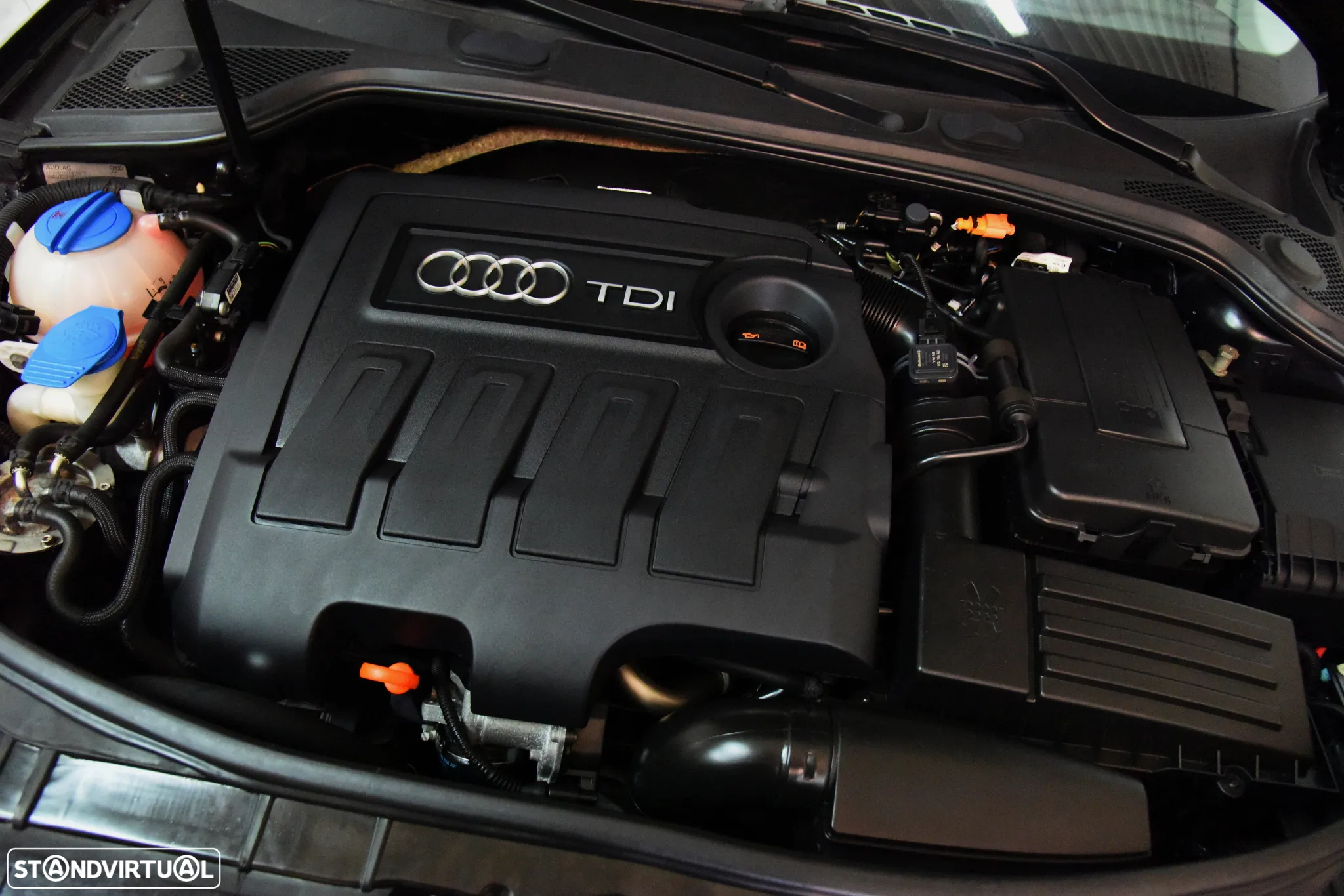 Audi A3 Sportback 1.6 TDI Attraction Special Edition - 10