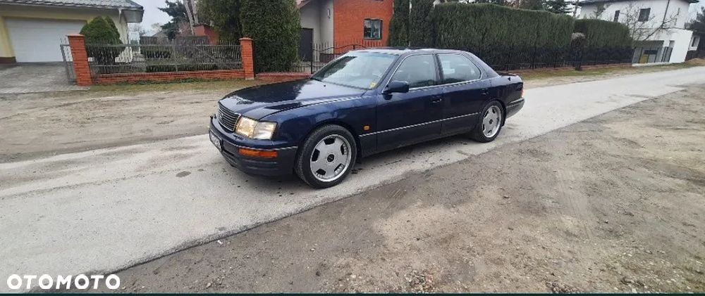 Lexus LS 400 - 6