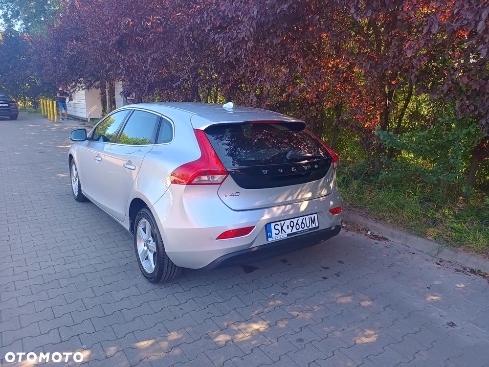 Volvo V40 D2 - 3