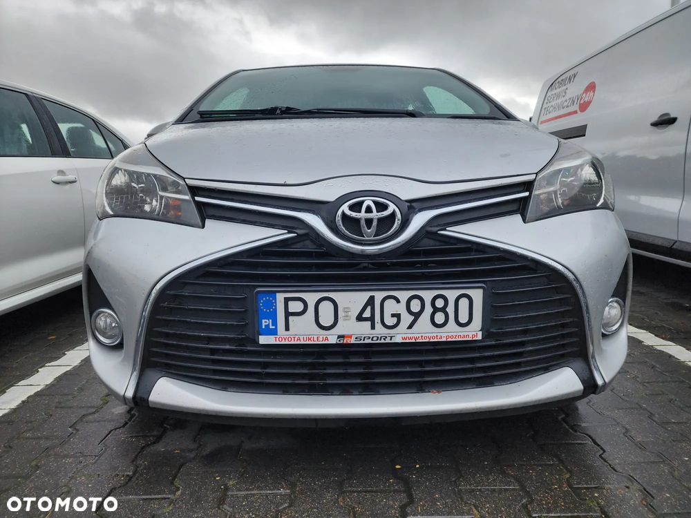 Toyota Yaris 1.33 Premium MS EU6 - 11