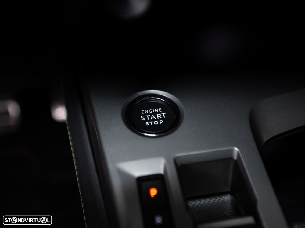 Peugeot 408 1.6 Hybrid GT e-EAT8 - 18