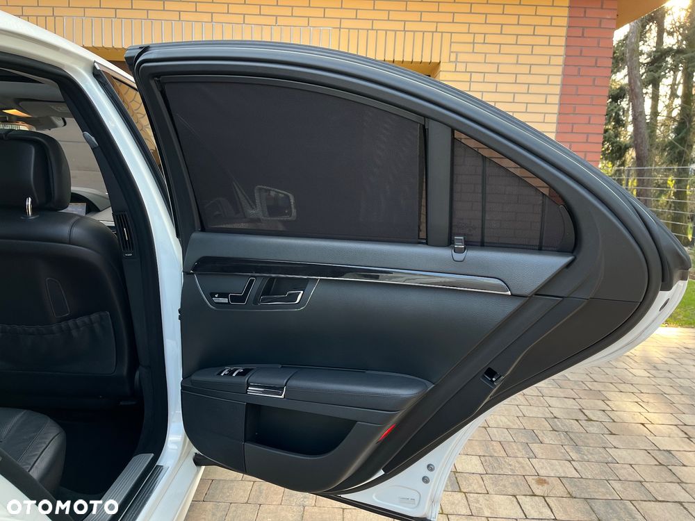 Mercedes-Benz Klasa S 500 L 4Matic BlueEFFICIENCY 7G-TRONIC - 31