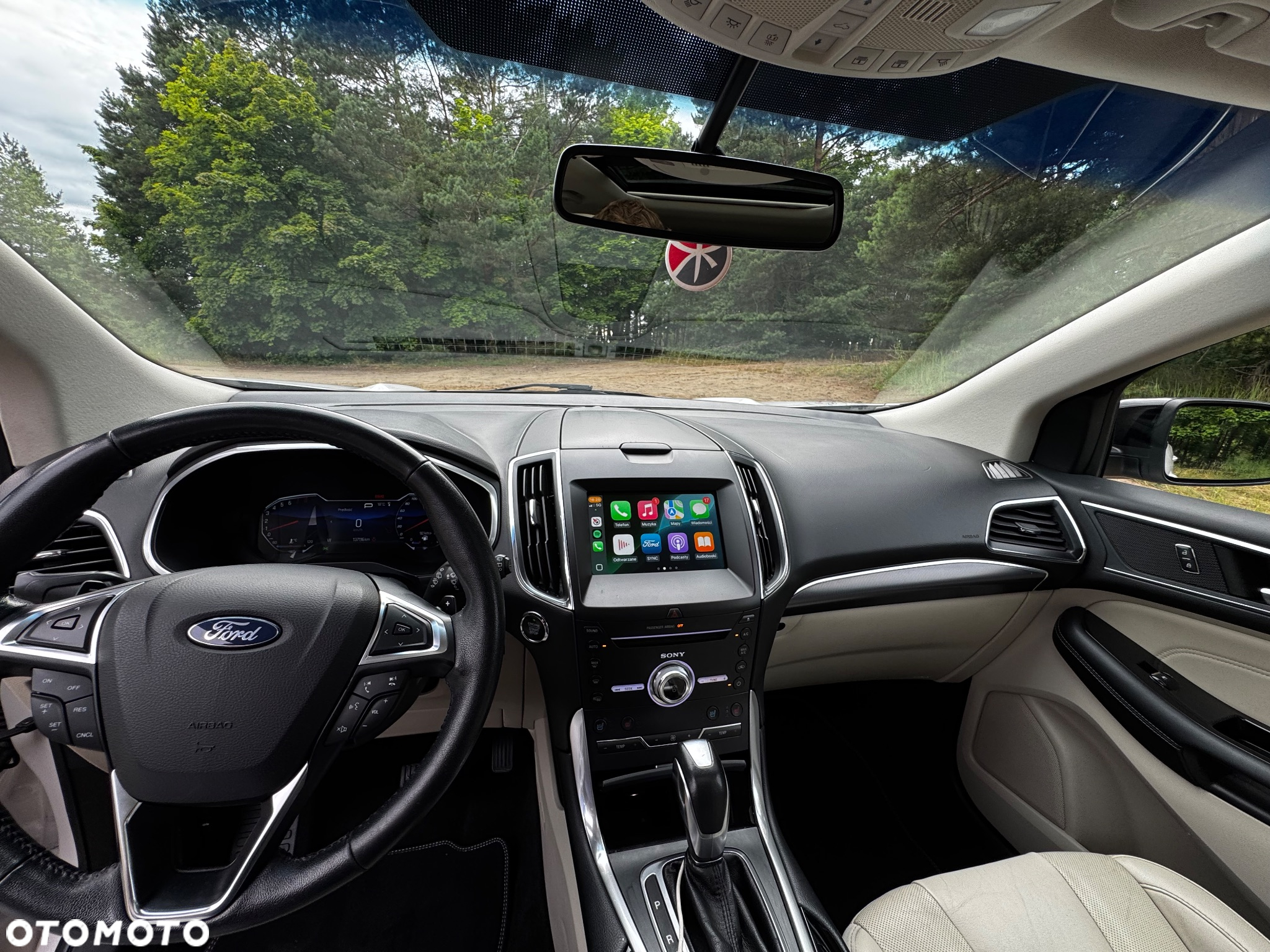 Ford Edge - 21