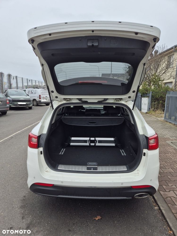 Kia Optima 1.7 CRDI L DCT - 12