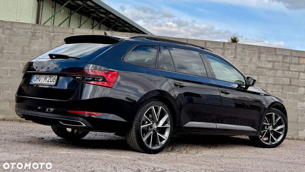 Skoda Superb 2.0 TDI DSG Sportline - 18