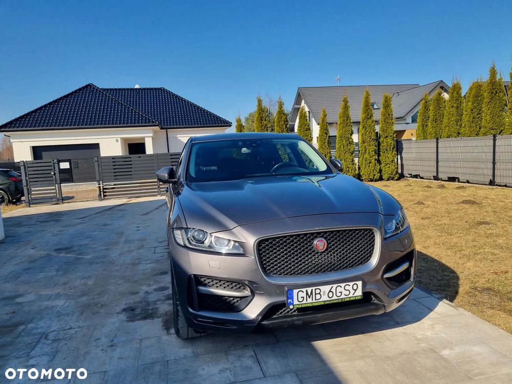 Jaguar F-Pace - 18