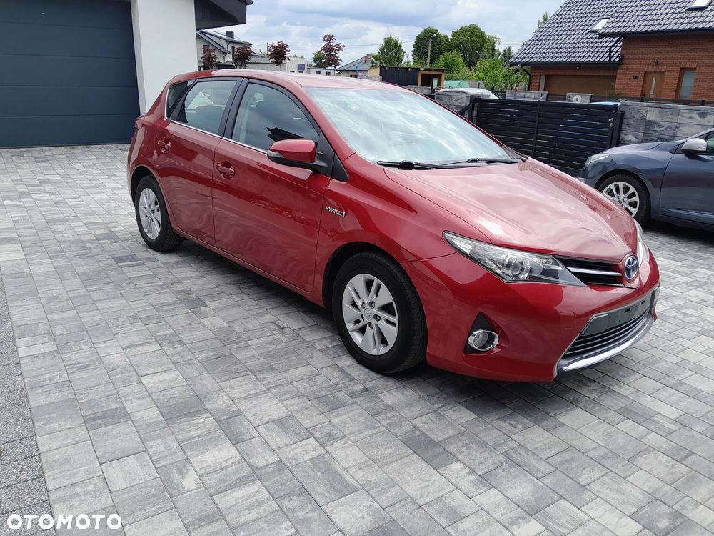 Toyota Auris - 1