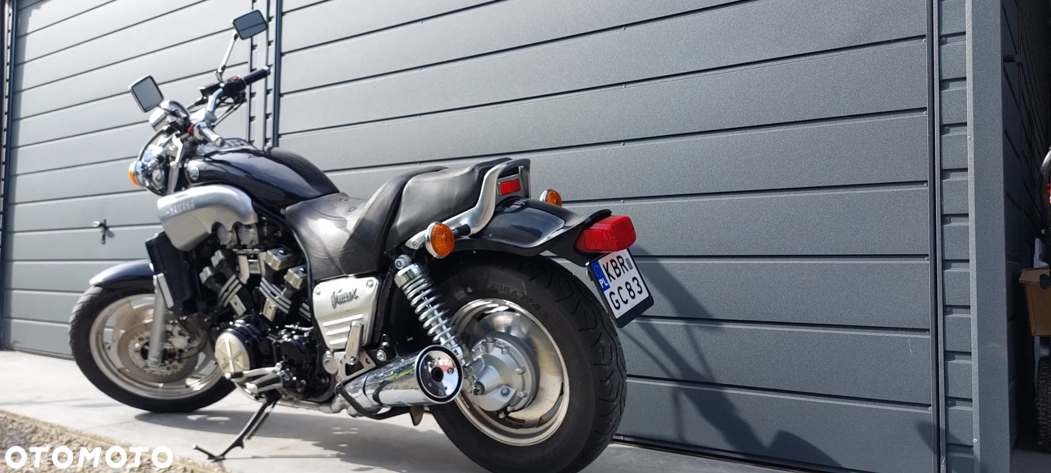 Yamaha V-MAX - 17