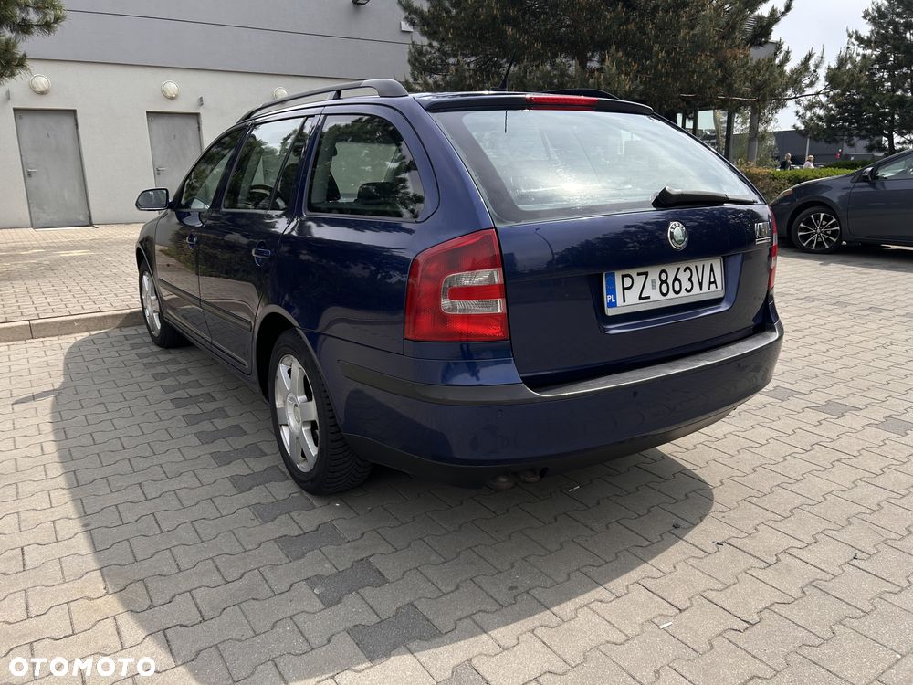 Skoda Octavia 2.0 TDI DPF Elegance - 5