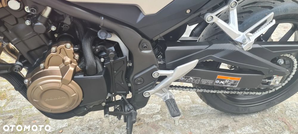 Honda CB - 4