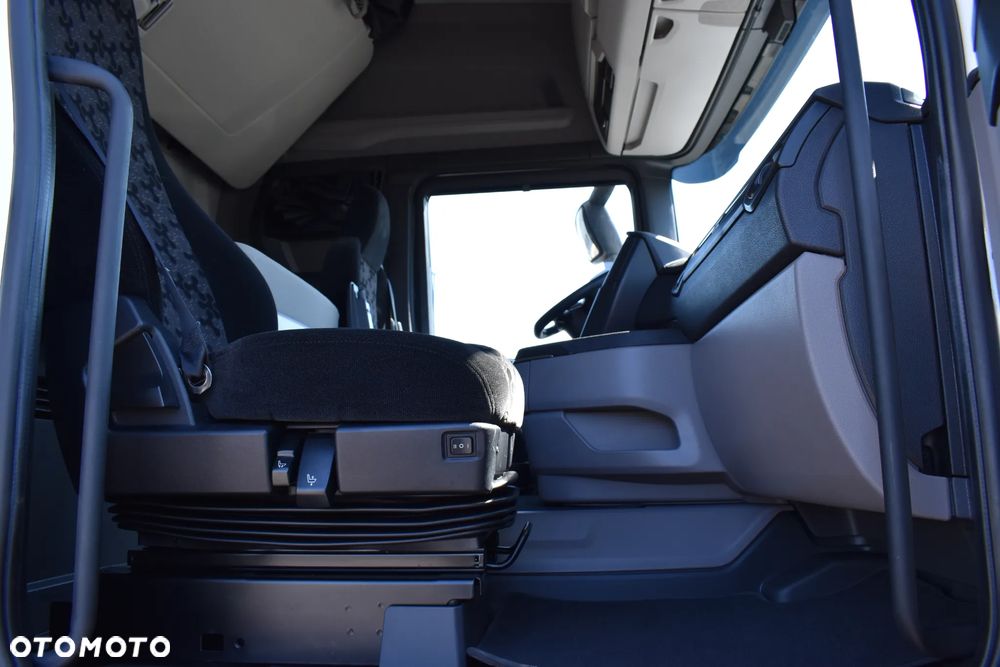 Scania R450 !! Tylko 58 tys. km !! Poduszka przód i tył !! - 25