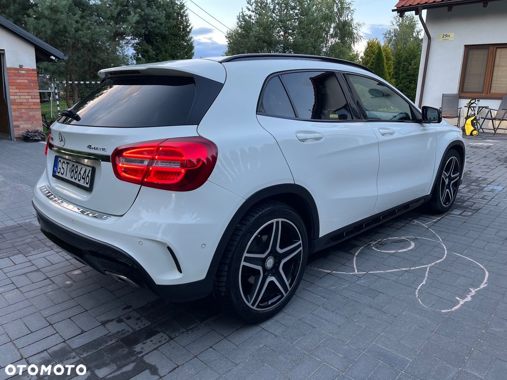 Mercedes-Benz GLA 250 7G-DCT - 5