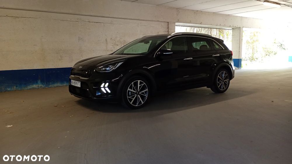 Kia Niro 1.6 GDI Hybrid L Business Line - 1