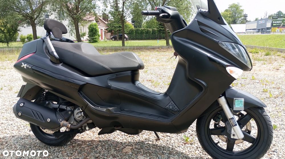 Piaggio Xevo - 4