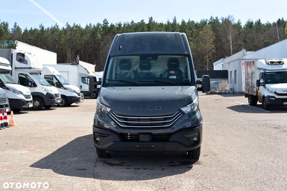 Iveco Daily 35S18H V - 4