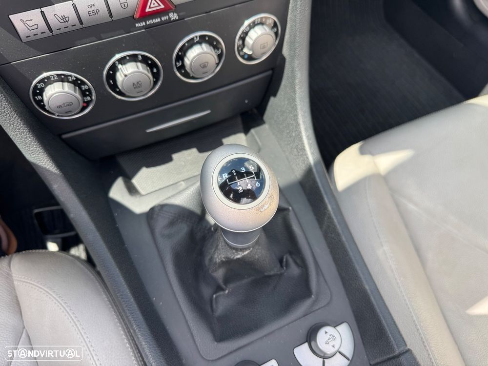 Mercedes-Benz SLK 200 K - 19