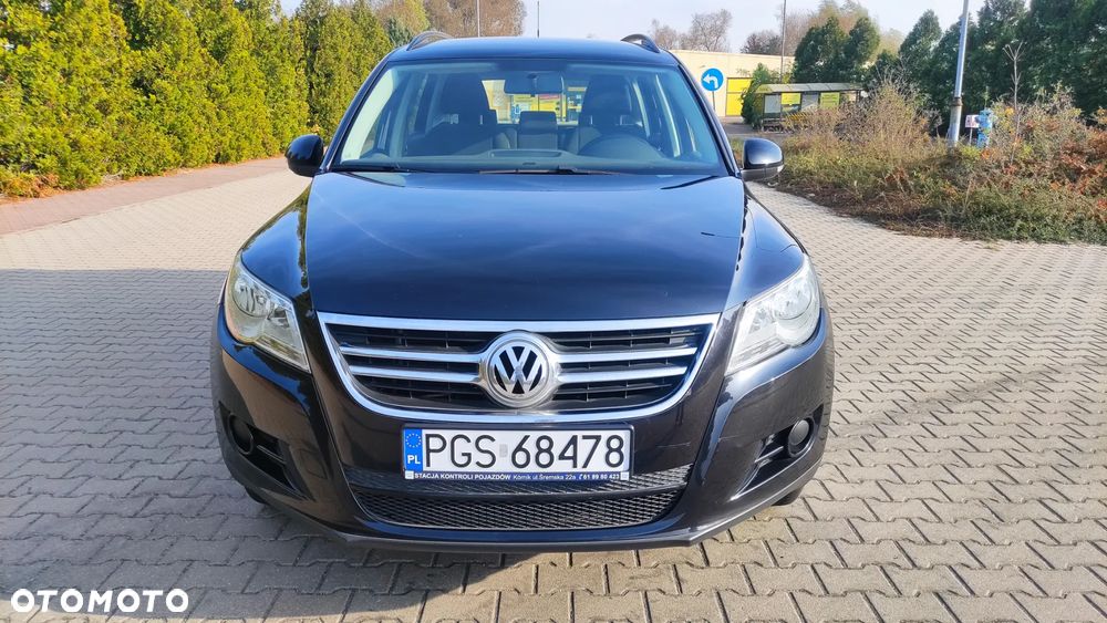 Volkswagen Tiguan - 2