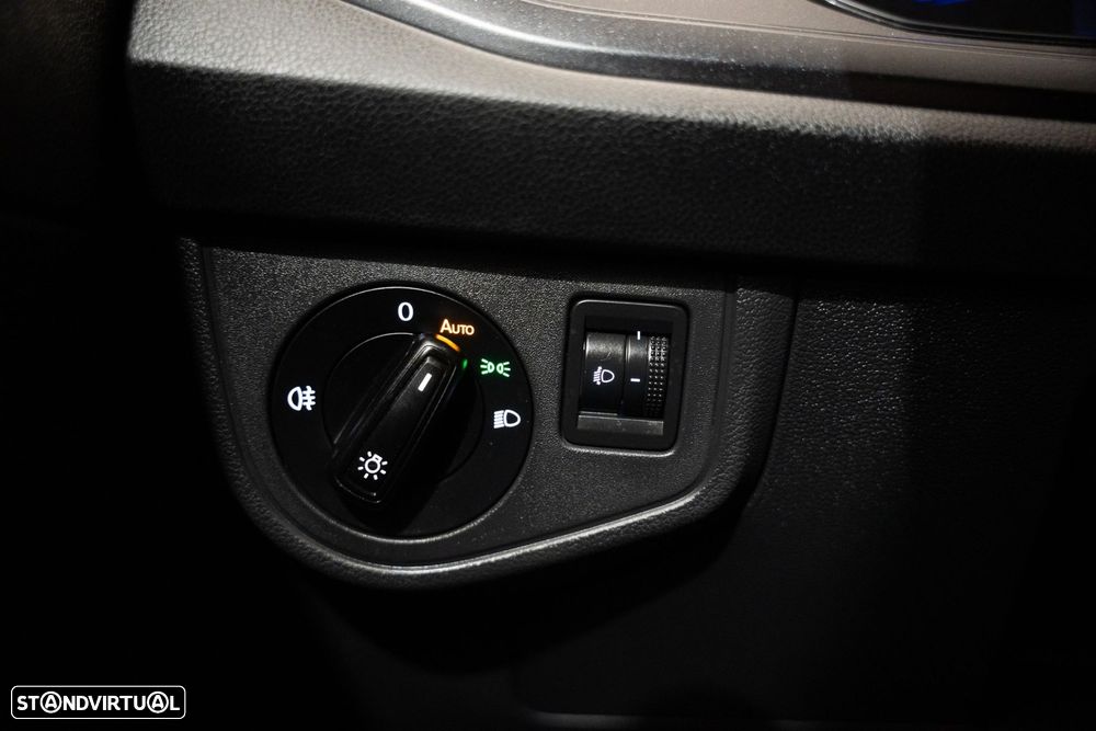 VW Taigo 1.0 TSI - 17