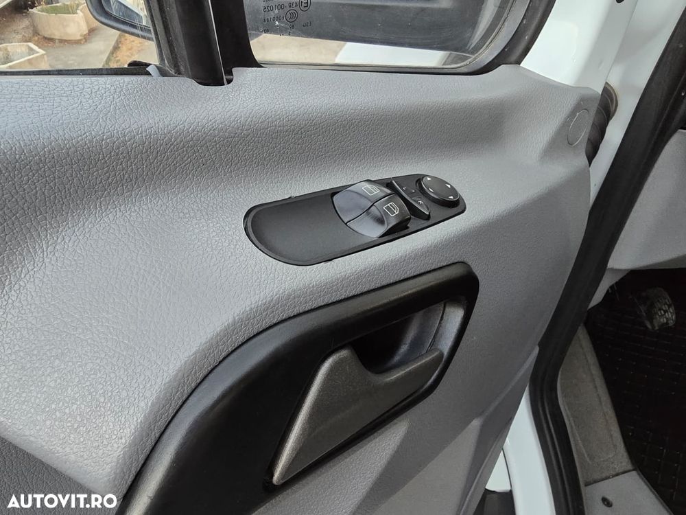 Mercedes-Benz Sprinter 316 cdi - 23