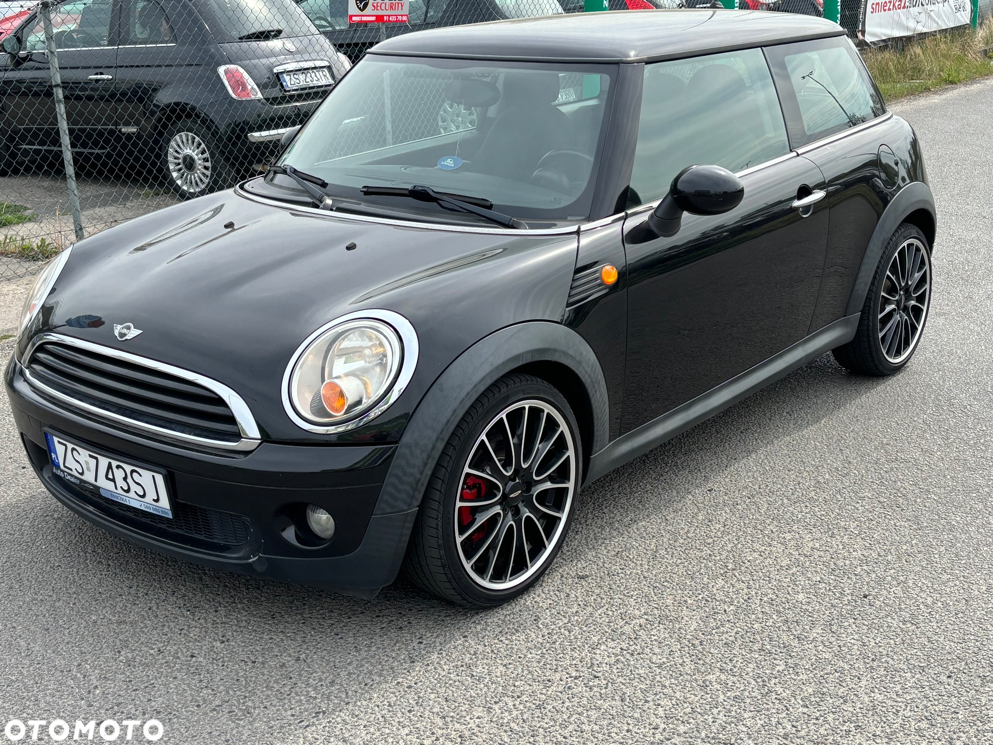 MINI ONE Standard - 8