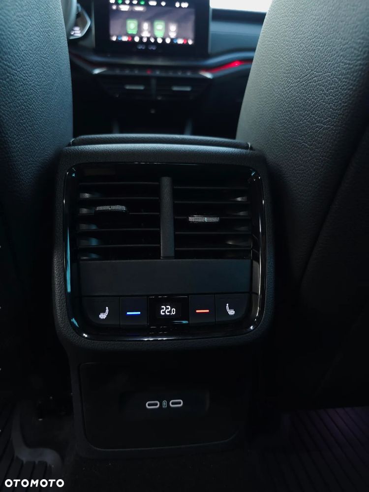 Skoda Octavia 1.5 TSI mHEV Sportline DSG - 20