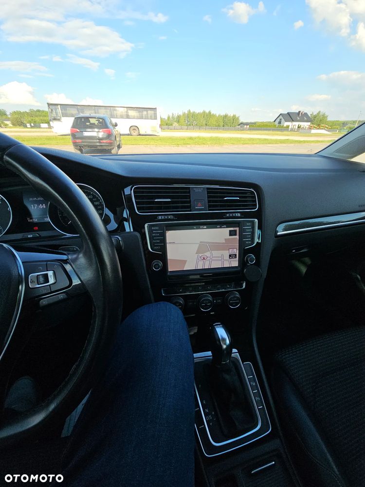 Volkswagen Golf 1.4 TSI BMT Highline DSG - 7